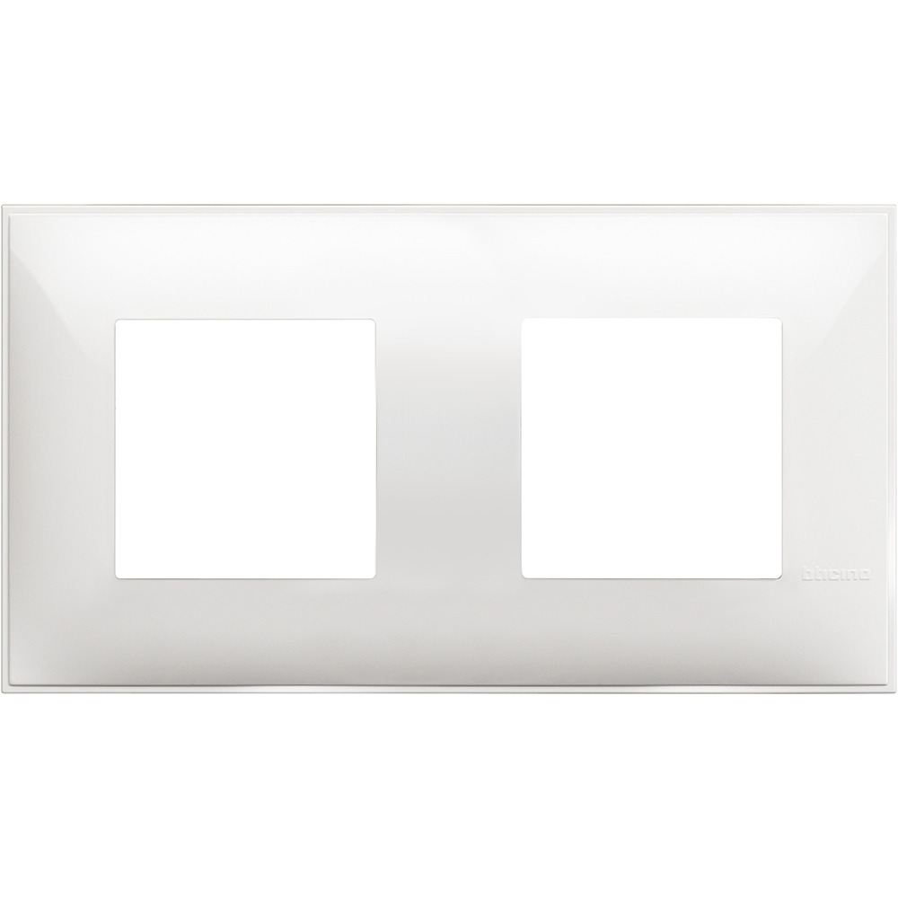 BT-R4802M2RW CLASSIA - рамка два поста белая — Bticino BT-R4802M2RW