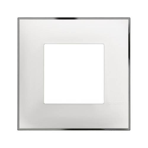 CLASSIA - рамка один пост белая хром — Bticino BT-R4802WR