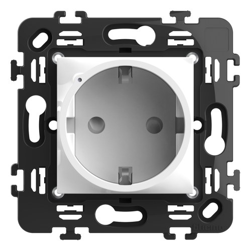 CLASSIA - Умная розетка 16А, белая — Bticino BT-RW4141AC