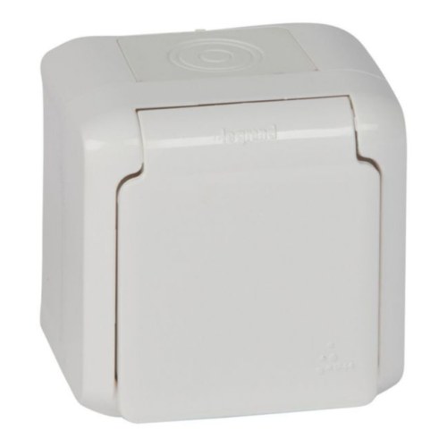 Forix ip44 Розетка с заземлением (бел. ) Legrand — Legrand 782373